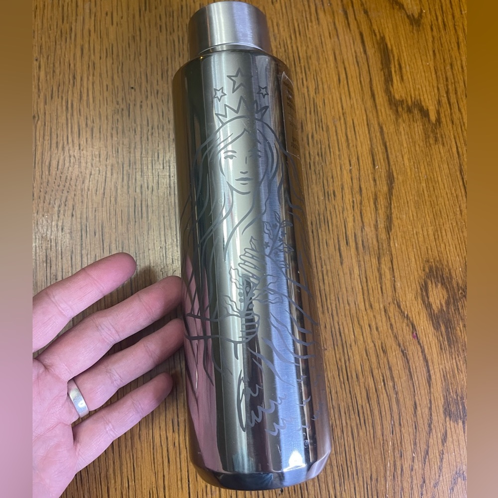 Starbucks siren shine limited edition stainless steel vacuum seal water bottle